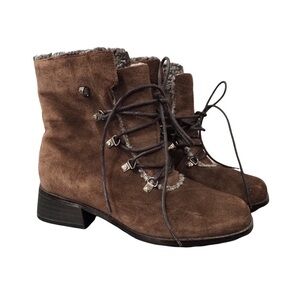 AJ Valenci sz 7W brown suede lace-up lined boots
